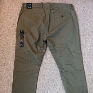 J.Crew NEW W TAGS Men's Chinos Size 32 - Khaki Green